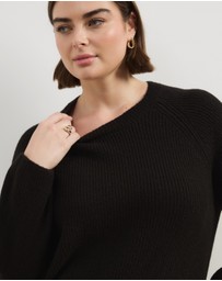 Atmos&Here Curvy - Saylor Long Sleeve Knit Jumper