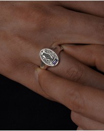 SUE THE BOY - Satin Bowerbird Signet Ring