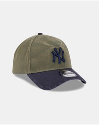 New Era - New Olive Navy Wash 9FORTY A-Frame New York Yankees Cap