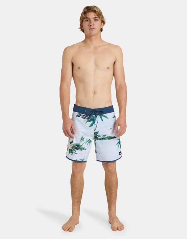Quiksilver - Mens Surfsilk Scallop 18