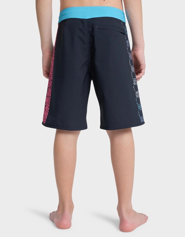 Quiksilver - Boys 8 to 16 Surfsilk Next Gen 17