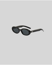 KAJA Clothing - UV Protection Sunglasses