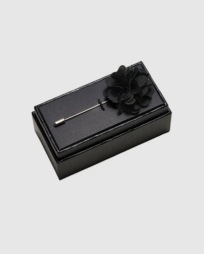 Politix - Charly Flower Lapel Pin
