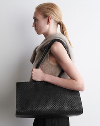 COS - Gallery Hand-Woven Tote Bag
