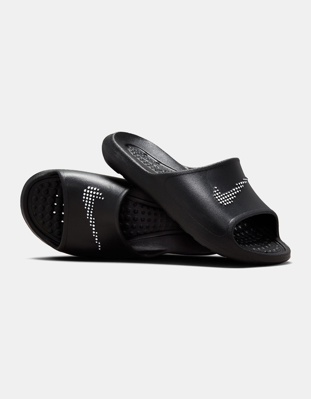 Nike - Victori One - Women's