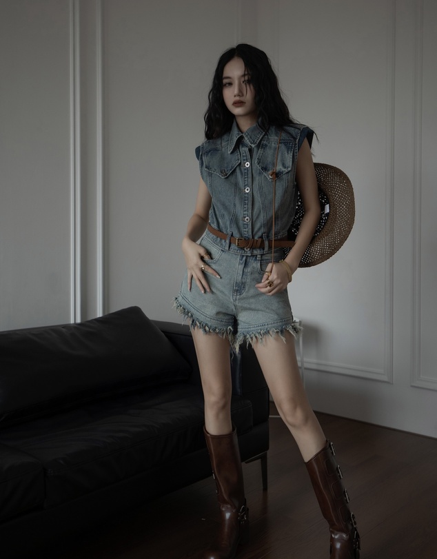 Glamorous - Stand collar pocket belt denim vest