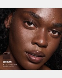 MAC - Strobe Beam Liquid Bronzelighter