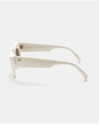 AM Eyewear - Little Red