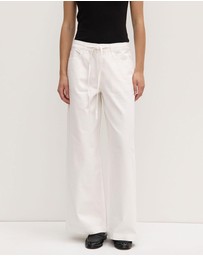 Assembly Label - Bobbie Twill Midrise Pants