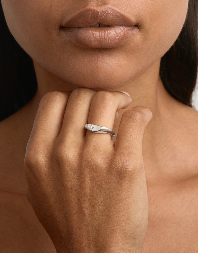 By Charlotte - Lotus Ring