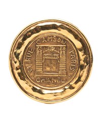 Pre-Loved by Azura Reborn - Pre-Loved Gold Plated 31 Rue Cambon Round Brooch