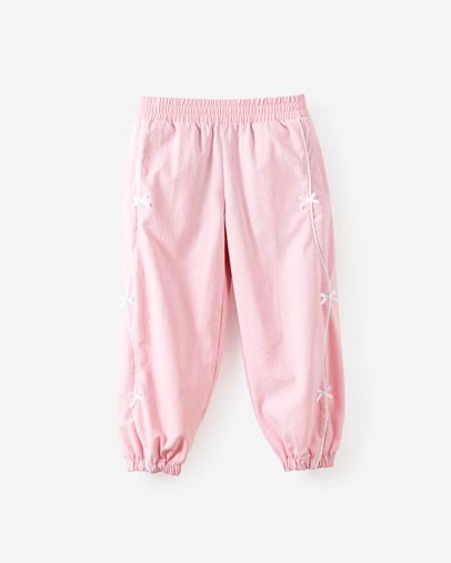 PETAL PINK
