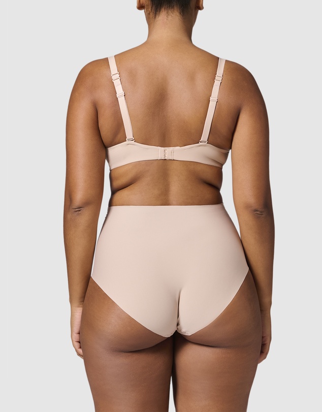 Simone Perele - Story Control Brief