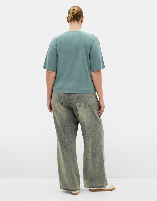 City Chic - Plus size Oversized Crew Neck Tee - dusty sage