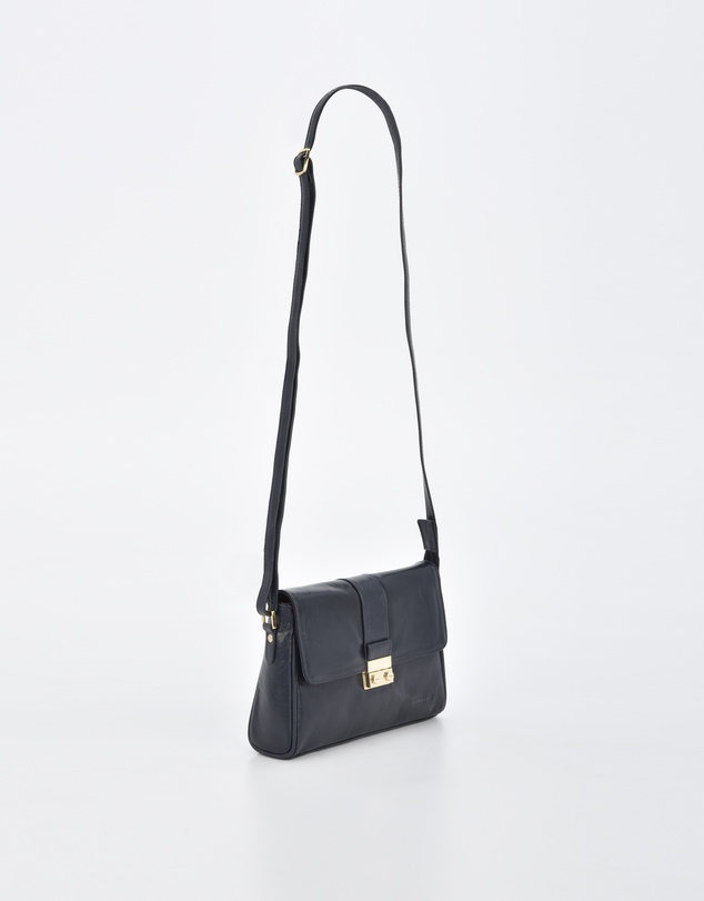 Cobb & Co - Kotara Classic Leather Crossbody Bag