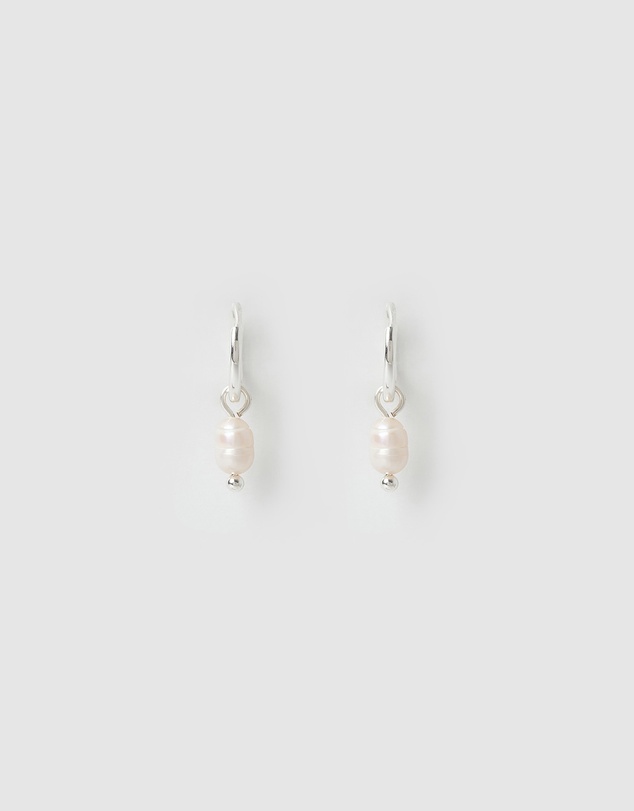 Arms Of Eve - Cordelia Pearl Earrings - Silver