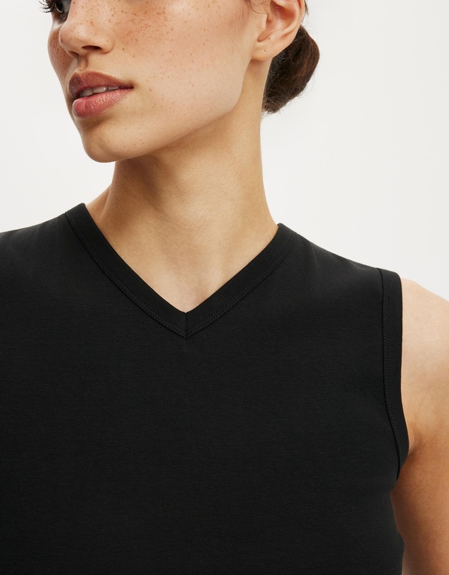 Cotton On - 90S V Neck Tank