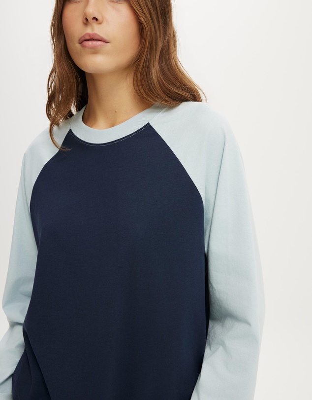 Cotton On - Boxy Raglan Long Sleeve Tee
