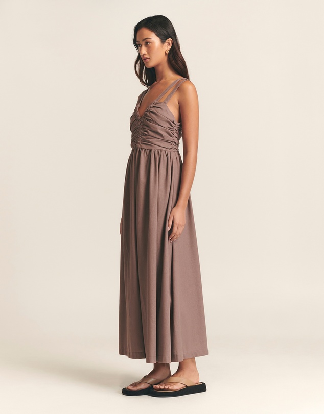 ST MRLO - Ashli Midi Dress