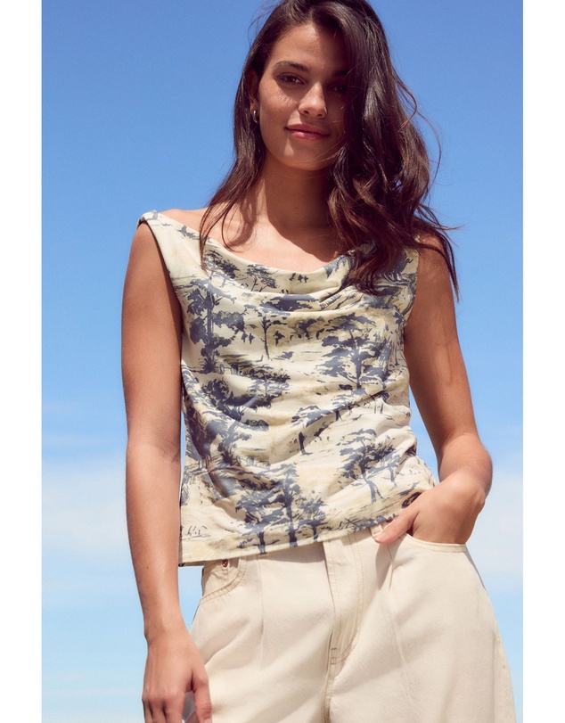 NEXT - Open Neck Vest