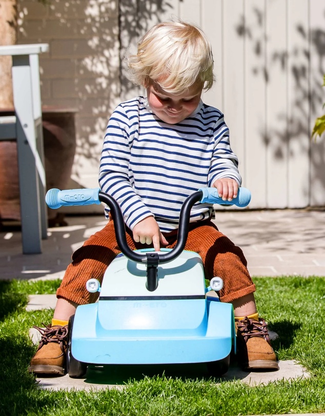 Micro Scooters - Micro Mini Microlino Ride-on