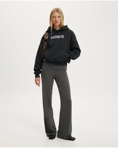 Cotton On - Boxy License Graphic Hoodie