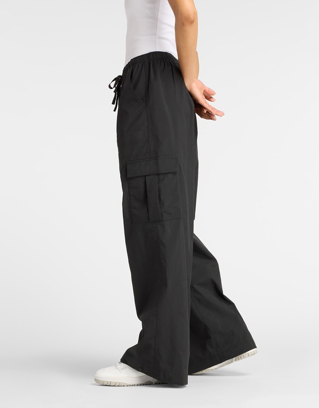 New Balance - Woven Cargo Pants
