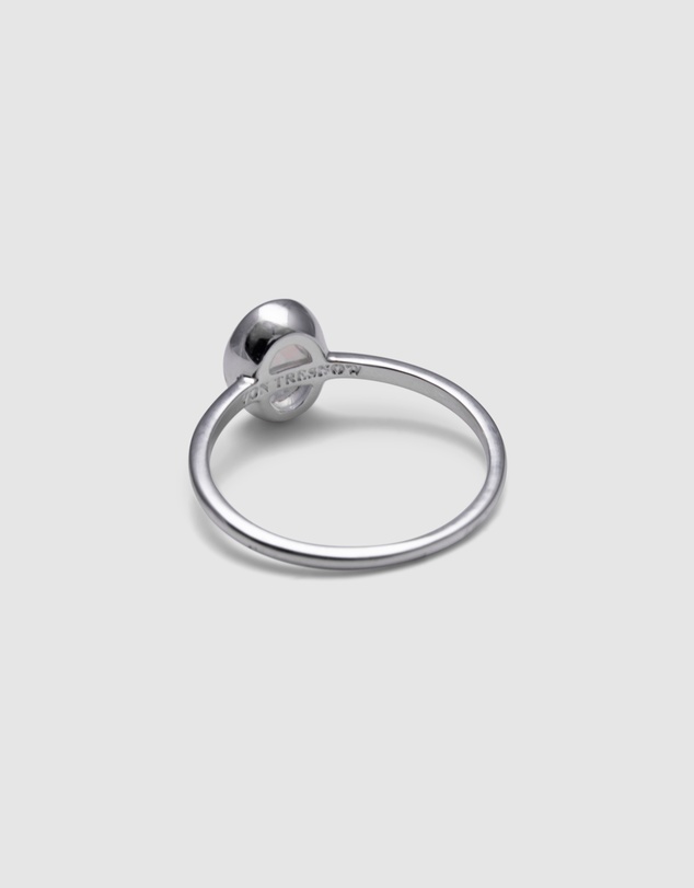 Von Treskow - Oval Moonstone Ring