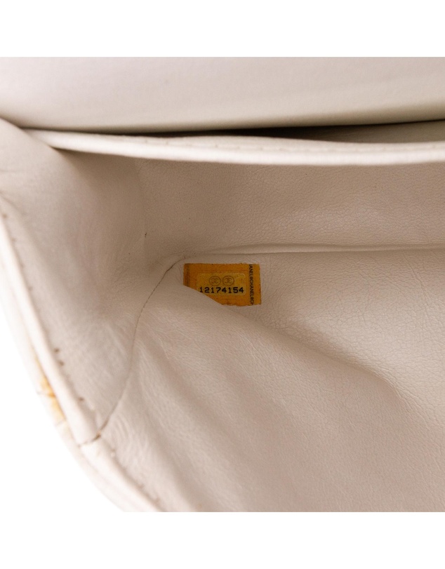 Pre-Loved by Azura Reborn - Pre-Loved Medium Classic Caviar Double Flap