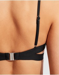 Seafolly - Twist Soft Cup Halter