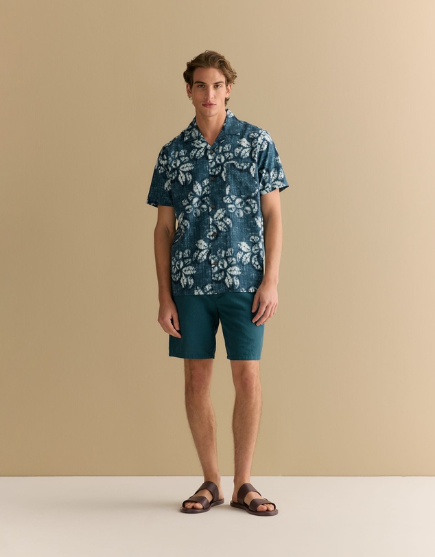 Trenery - Cotton Blend Washed Floral Short Sleeve Shirt in Deep Sea Green