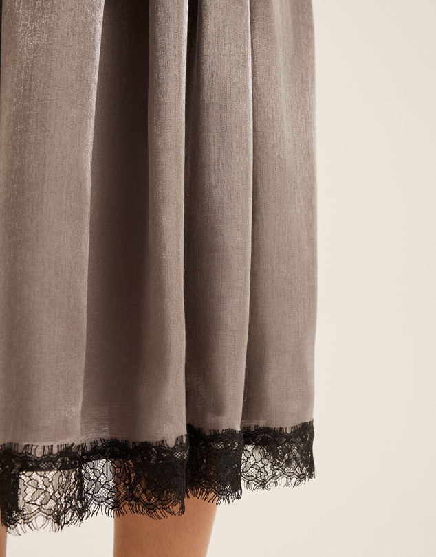Review - Romana Dress