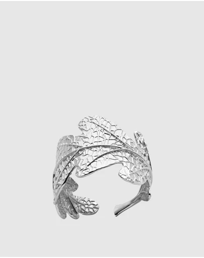 Karen Walker - Oak Leaf Ring