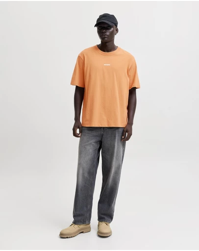 Jack & Jones - Jcoclub Back Script SS Crew Neck Tee