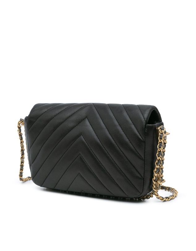 Pre-Loved by Azura Reborn - Pre-Loved chanel Chanel 19 Crossbody Quilted Lambskin