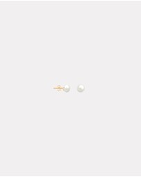 Ichu - Tiny Pearl Stud Earrings