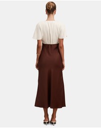 Forever New - Julia Flutter Sleeves Satin Lace Midi Dress