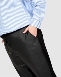Love Your Wardrobe - Arlo PU & Ponte Drawstring Pant