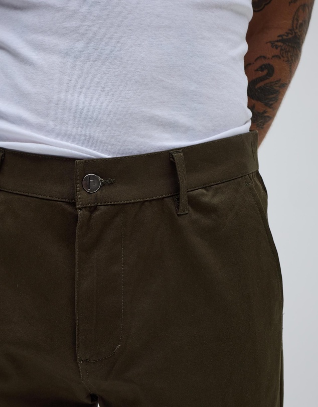 Former - Legacy Chino Pant // Olive