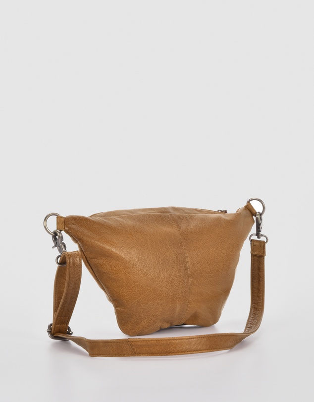 Cobb & Co - Dickson Leather Crossbody Bag