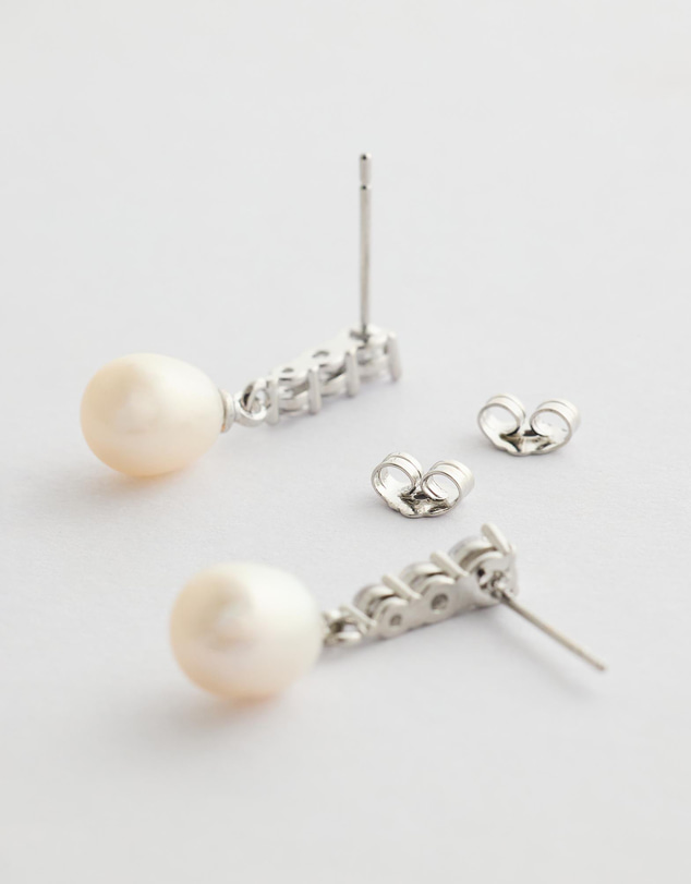 Moira Hughes - The White Label - Amanda Pearl Drop Earrings