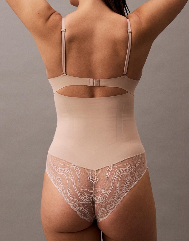Calvin Klein - Sensual Stretch Lace Bodysuit