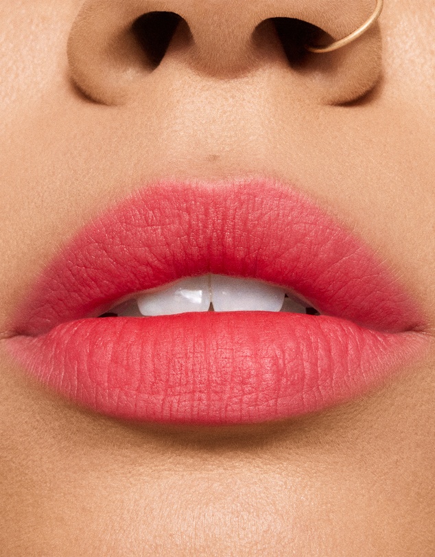 MAC - Powder Kiss Lipstick