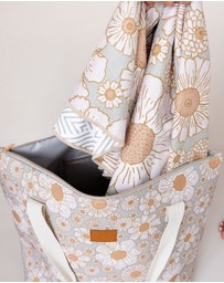 Sky Gazer - The Anywhere Beach Bag- Casuarina