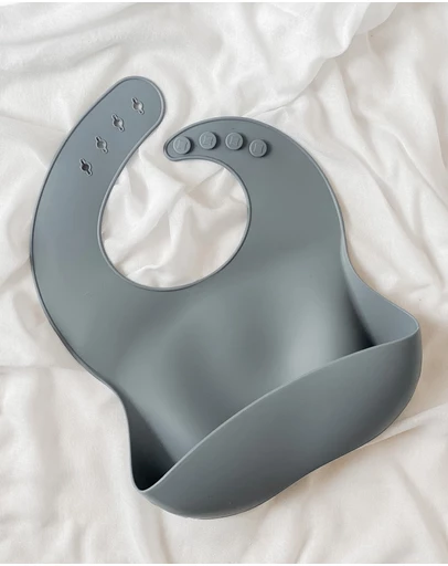 Bare The Label - Silicone Bib