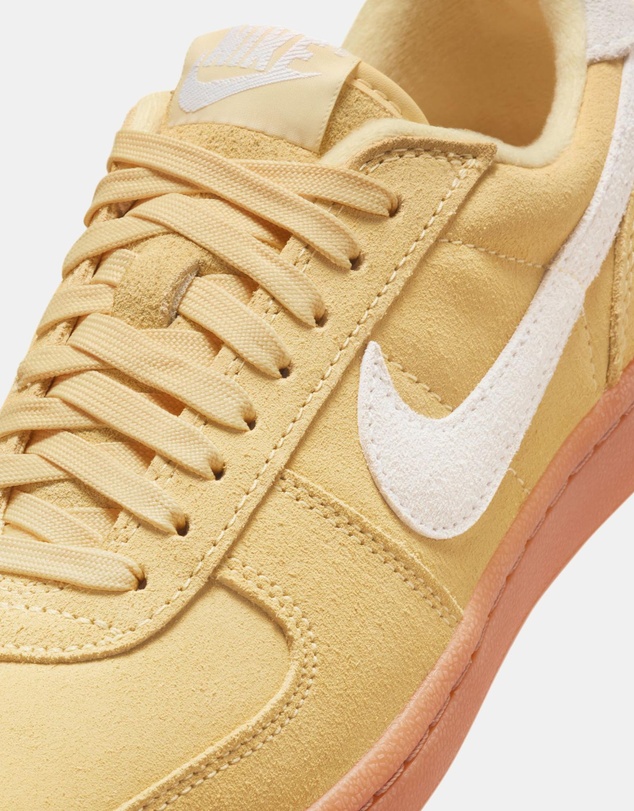 Nike - Field General - Women's