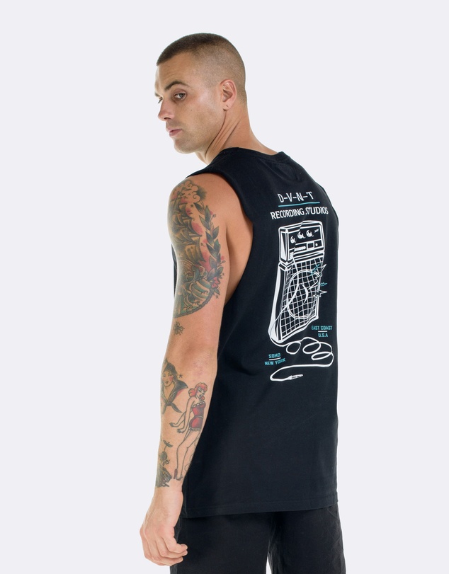 DVNT - Amplified Tank