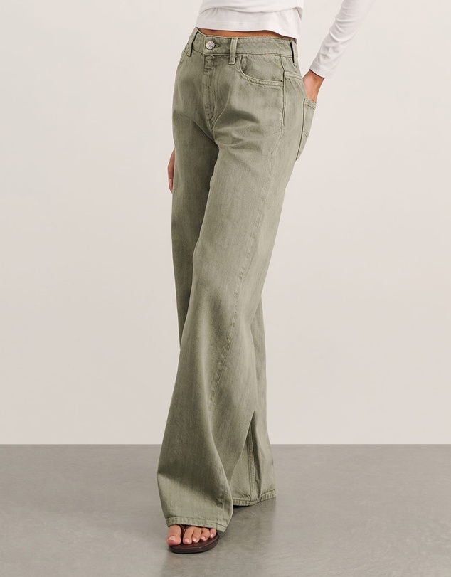 Jag - Loe Mid Rise Straight Jean