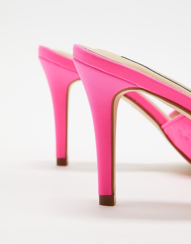 Nina Armando - Wendy I Heels