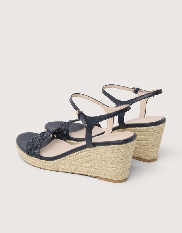 Review - Marjorelle Heel